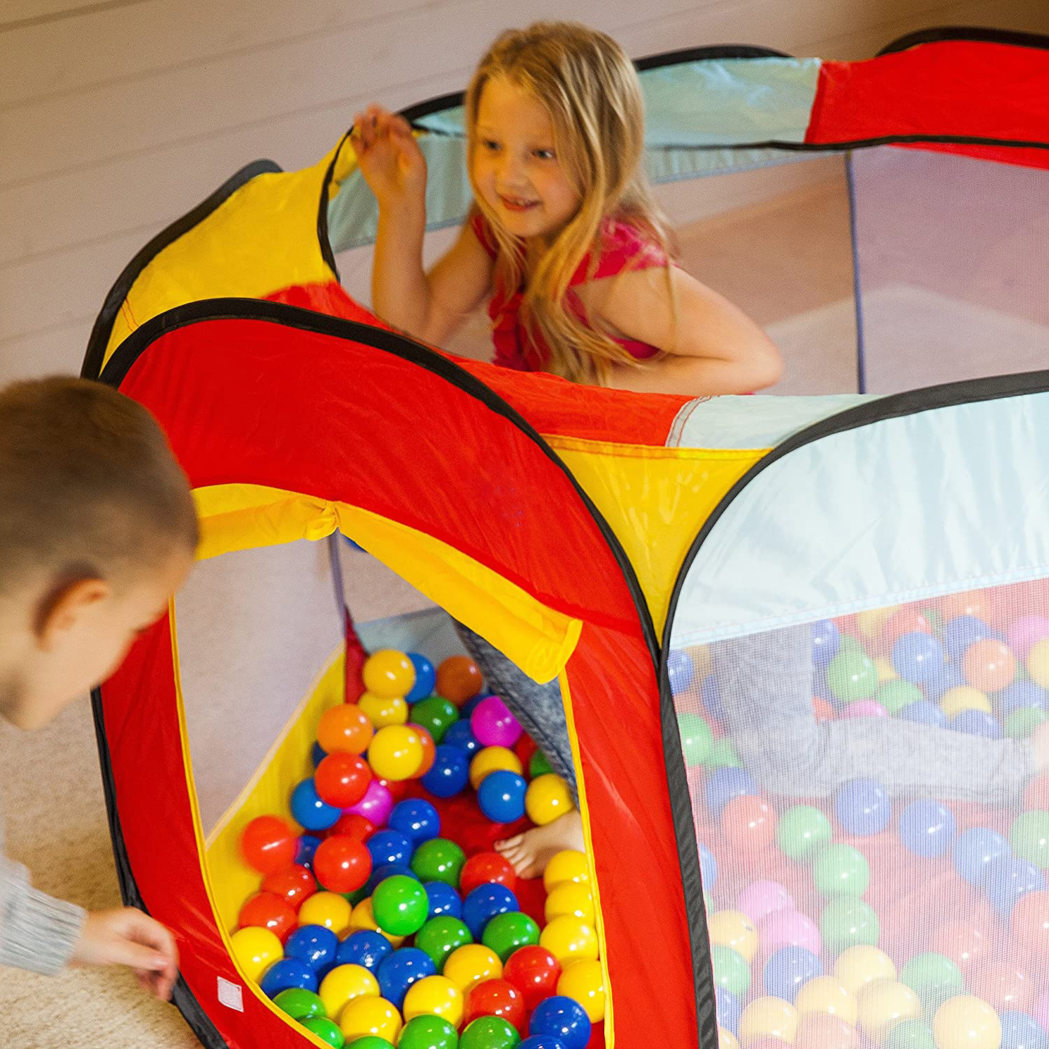 baby activity ball pit